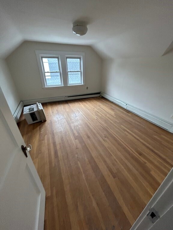 Building Photo - 12 Grant St