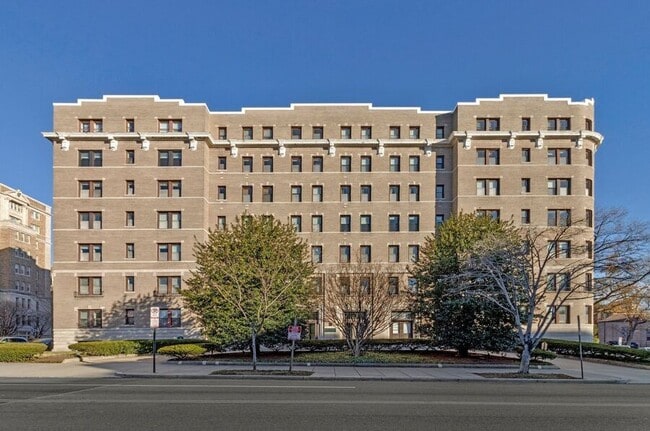 Building Photo - 2001 16th St NW
