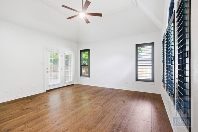 Building Photo - 41 Stillmeadow