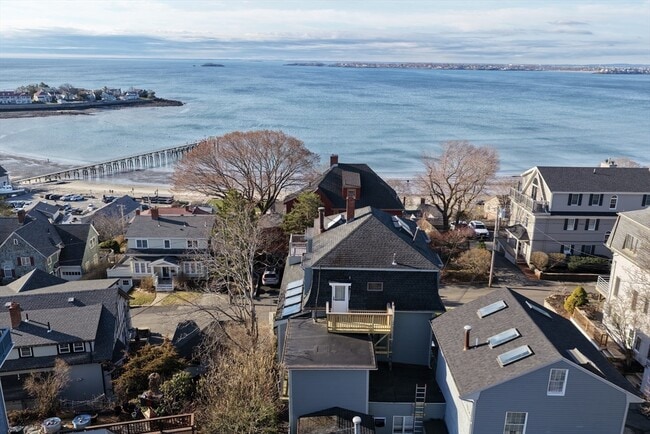 Building Photo - 98 Rockland St