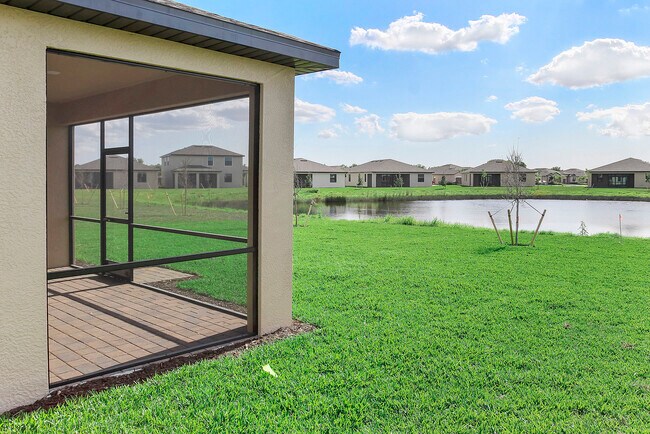 Building Photo - 14848 Portico Blvd