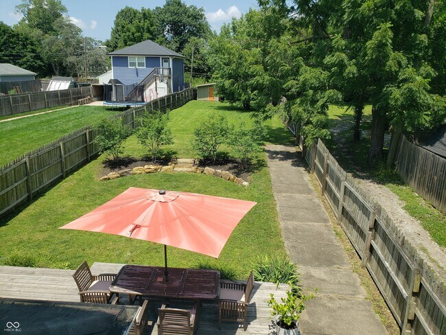 Building Photo - 1914 Commerce Ave