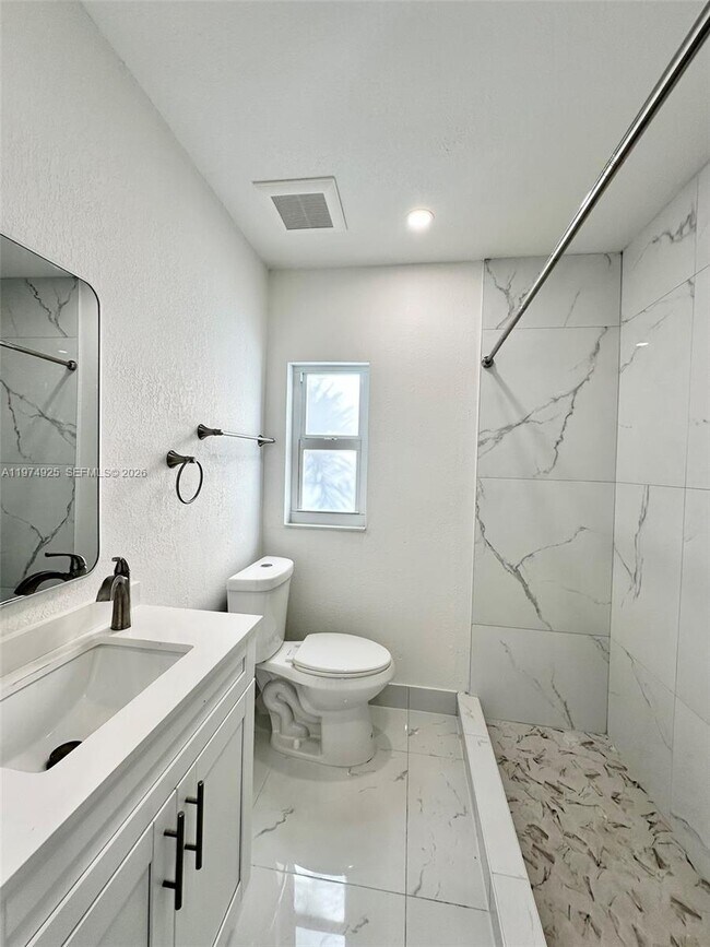 Building Photo - 3461 NW 6th St