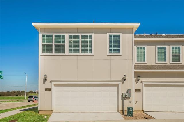 Building Photo - 2429 Carril Al Lago Dr