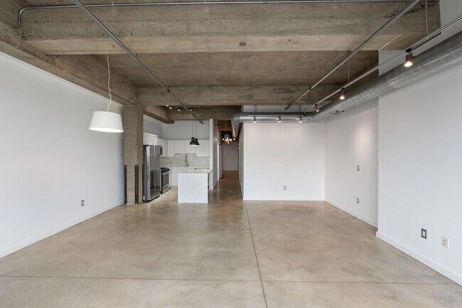 Building Photo - 901 N 3rd St