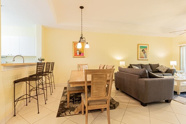 Building Photo - Peaceful Preserve-View Condo in Gated Blue Heron