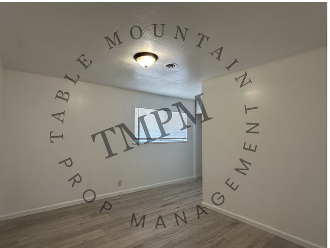 Building Photo - 2262 Las Plumas Ave