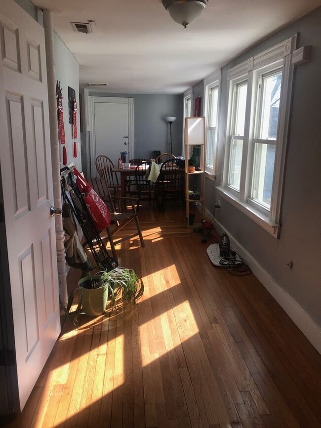 Building Photo - 229 Dwight St