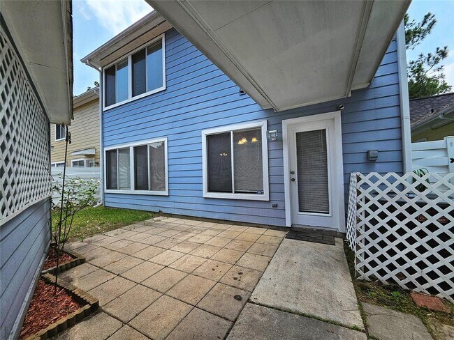 Building Photo - 6106 Spruce Bough Ct
