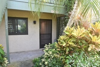 Building Photo - 1520 Pelican Point Dr