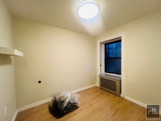 Building Photo - FRANKLIN AVENUE