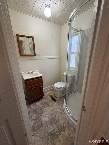 Building Photo - 22 Works Pl