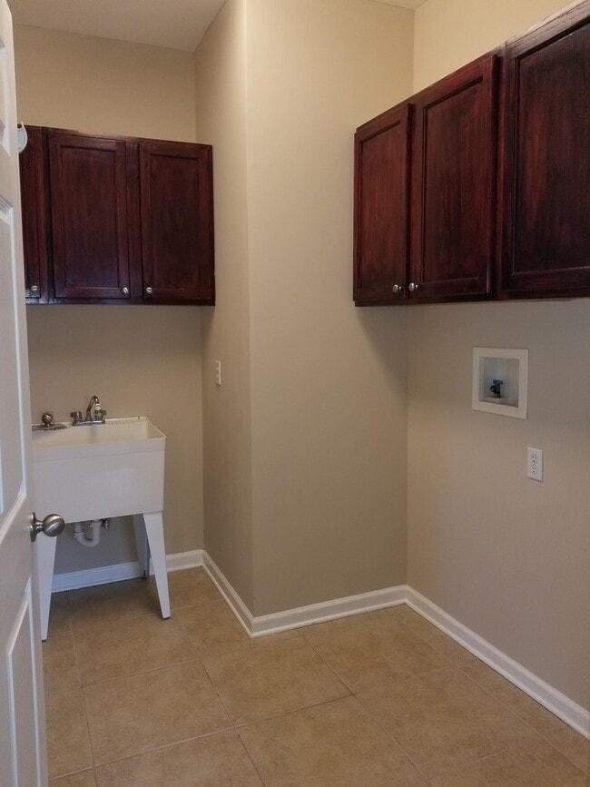 Building Photo - Cotton Creek Subdivision