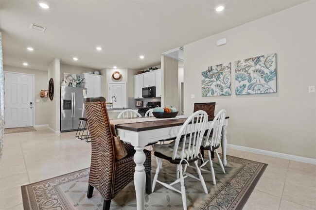 Building Photo - 109 Mountain Valley St