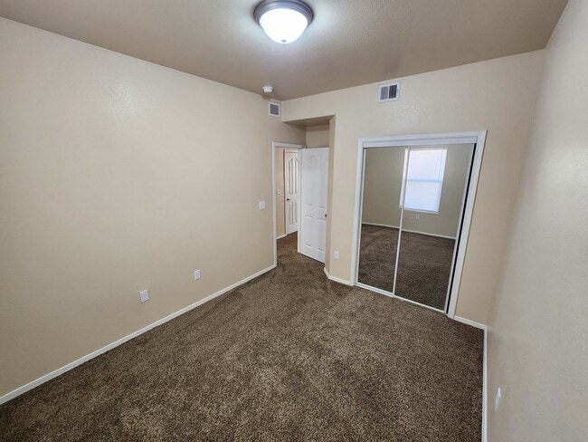 Building Photo - 5026 Kenner Way