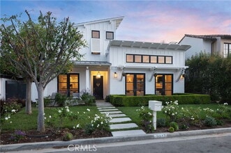 Building Photo - 2217 Laurel Pl