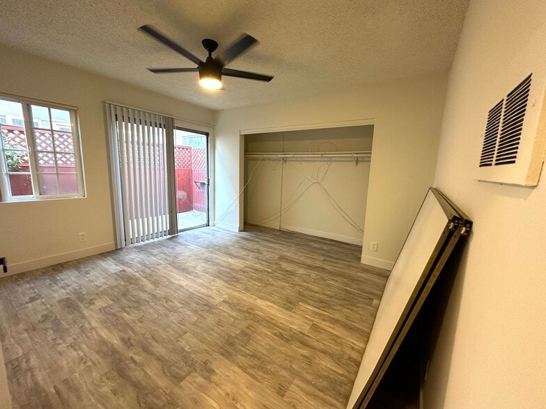 Building Photo - 3419 Keystone Av