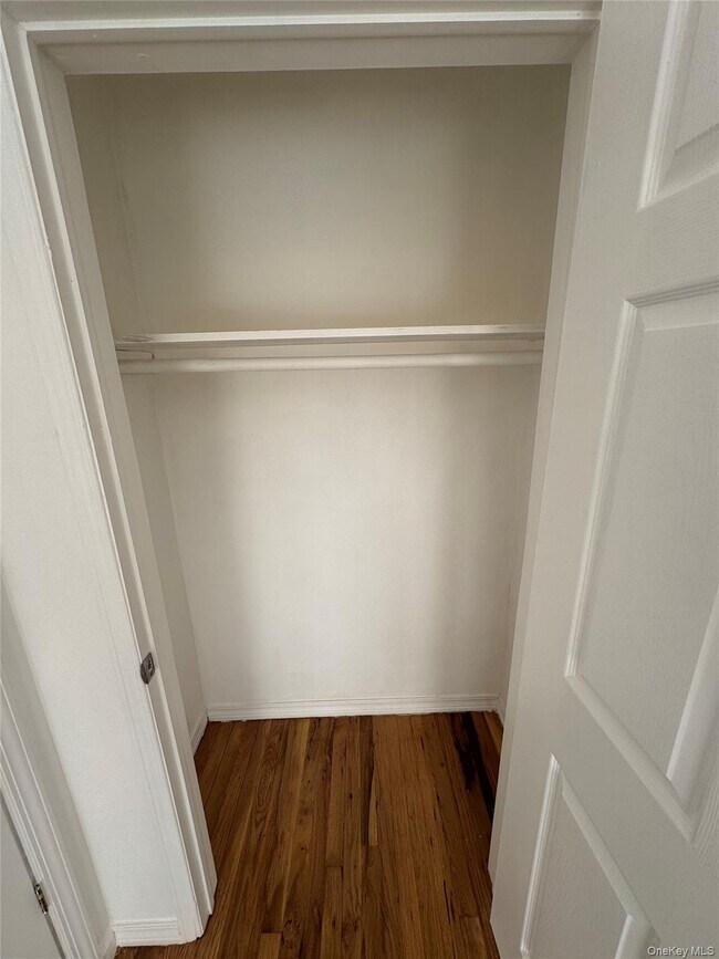 Building Photo - 110-55 159th St