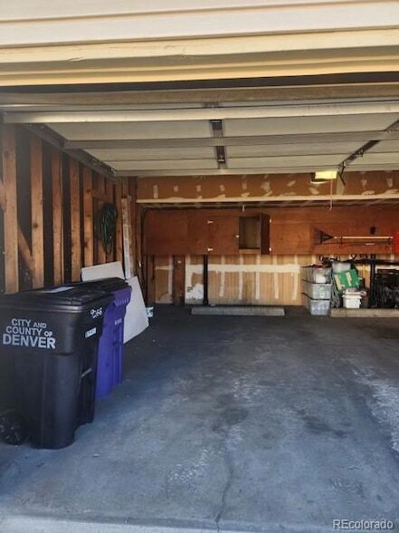 Building Photo - 9255 Lehigh Ave