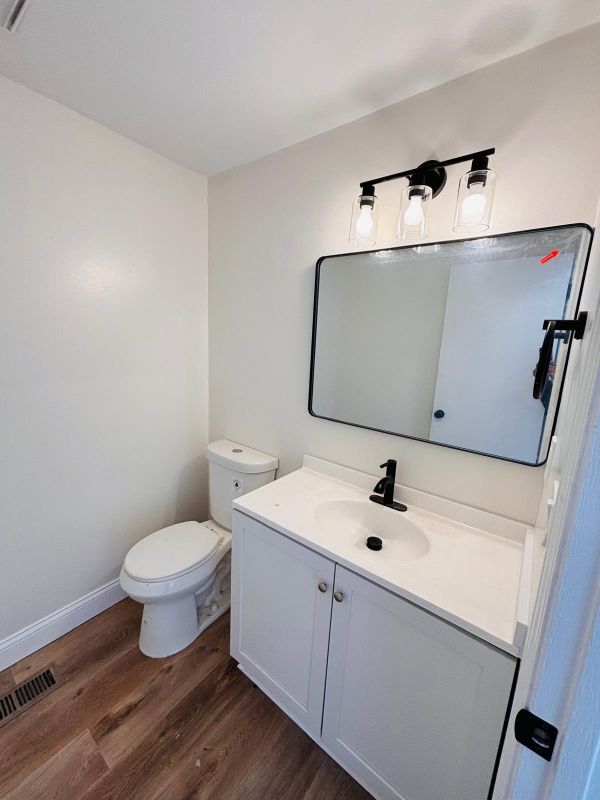 Building Photo - 1447 Pepperdine Ct