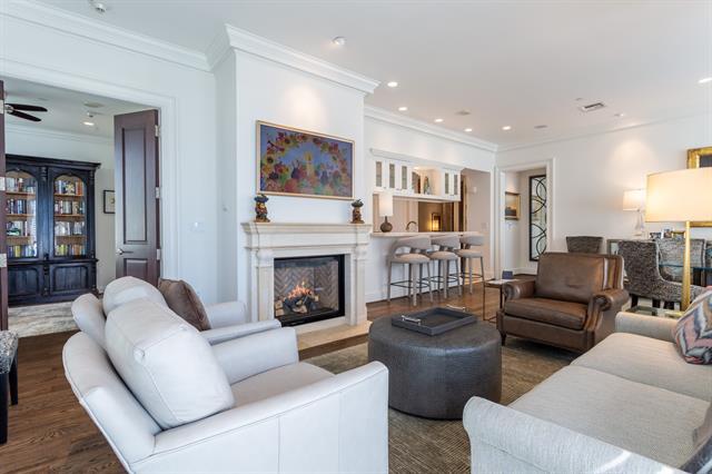 Building Photo - 2525 N Pearl St