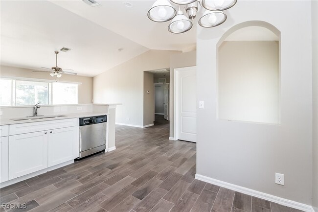 Building Photo - 1713 NW 12th St