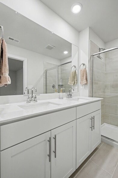 Building Photo - 1682 Denali Dr