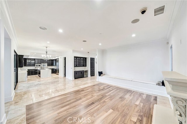 Building Photo - 4165 Elm View