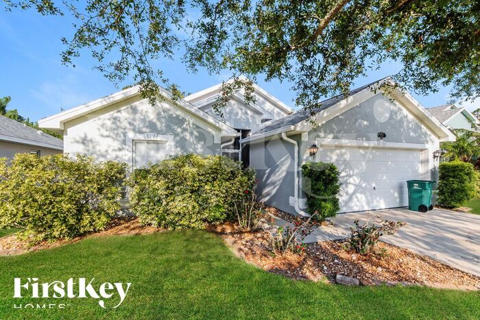 Building Photo - 2721 Stratford Pointe Dr