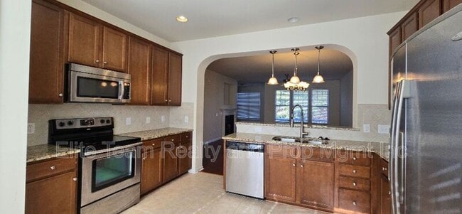 Building Photo - 11190 Bridgewater Dr