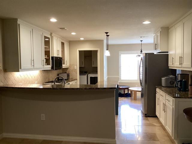 Building Photo - 1620 Mountain Laurel Dr