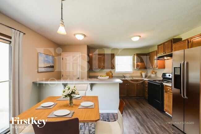 Building Photo - 11116 Cherry Lake Ct