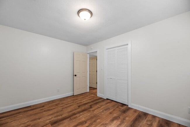 Building Photo - Beautifully Remodeled 3-Bedroom Home with ...