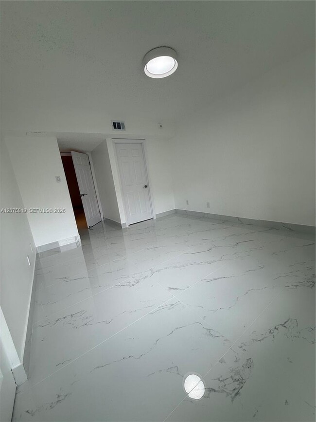 Building Photo - 15781 SW 106th Terrace