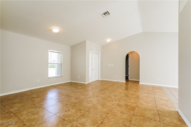 Building Photo - 109 Ocean Park Dr