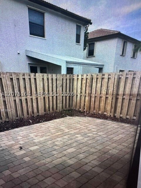 Building Photo - 11281 NW 88th St