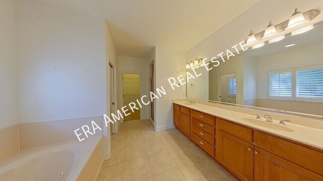 Building Photo - 888 Coldwater Creek Cir