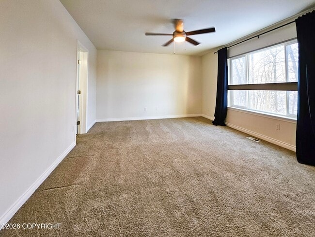 Building Photo - 1022 Northpointe Bluff Dr