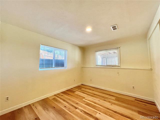 Building Photo - 2739 Straus Ln