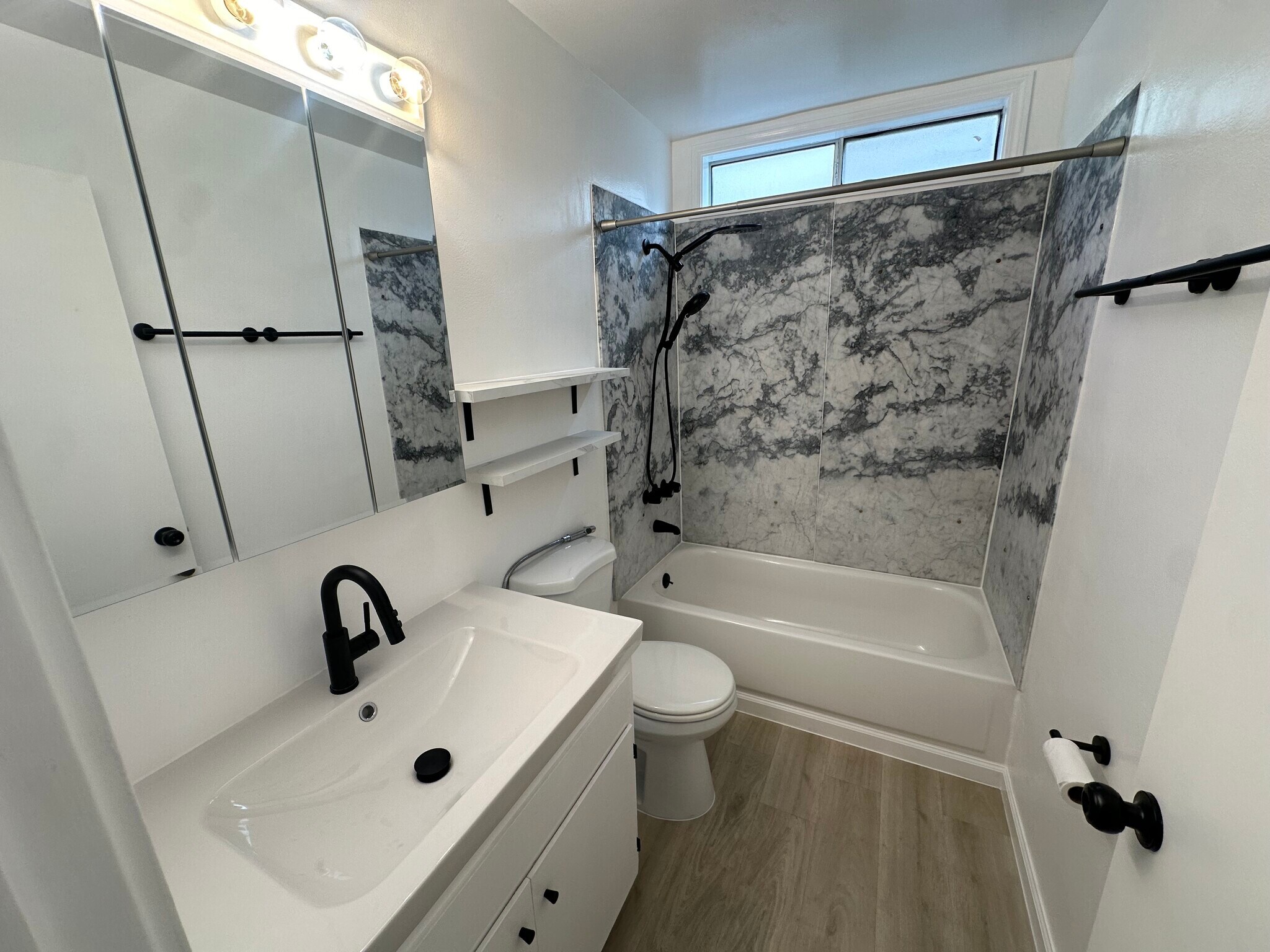 Building Photo - 2919 Fulton St