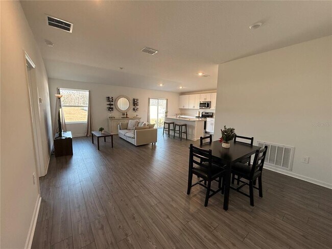 Building Photo - 4813 NW 11th St