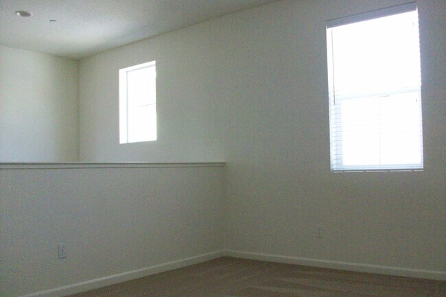 Building Photo - Wonderful  Lennar Home in De Andera