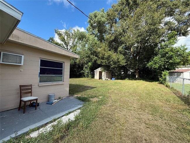 Building Photo - 22 N Lincoln Ave