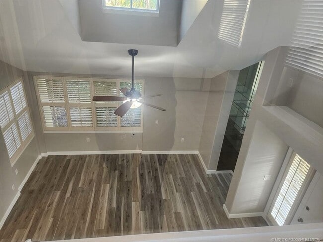 Building Photo - 3624 SW Sunset Trace Cir