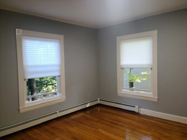 Building Photo - 10 Allston St