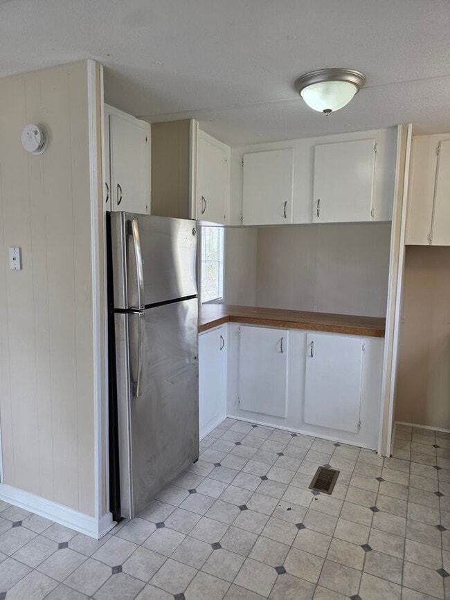 Building Photo - 1133 Pickett Rd