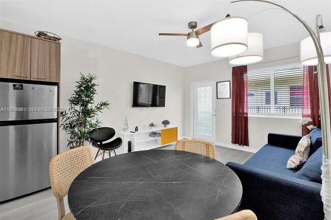 Building Photo - 740 Meridian Ave