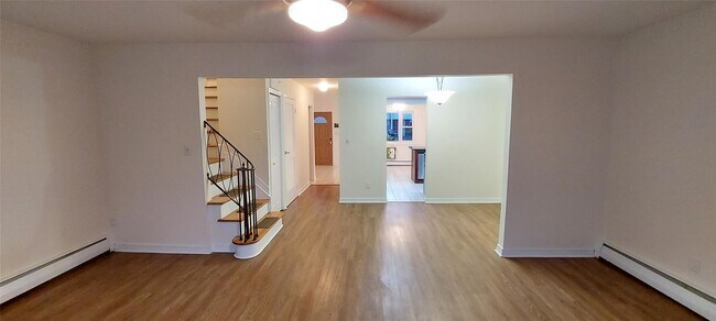 Building Photo - 109 Roosevelt Dr