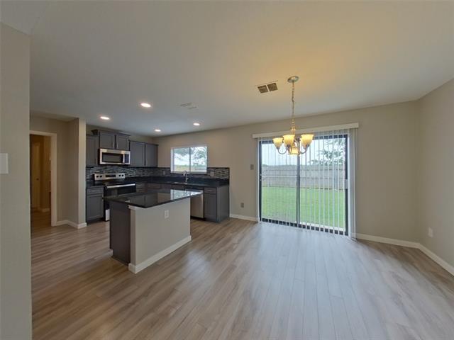 Building Photo - 10129 Chapel Hill Ct