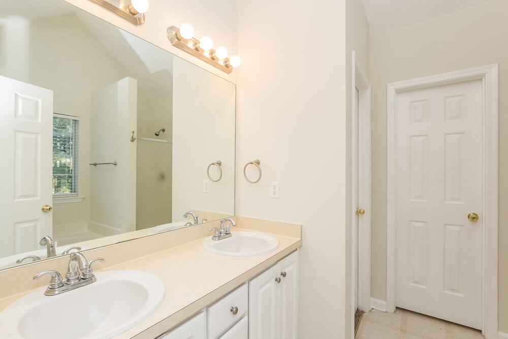Building Photo - 212 Browning Cir